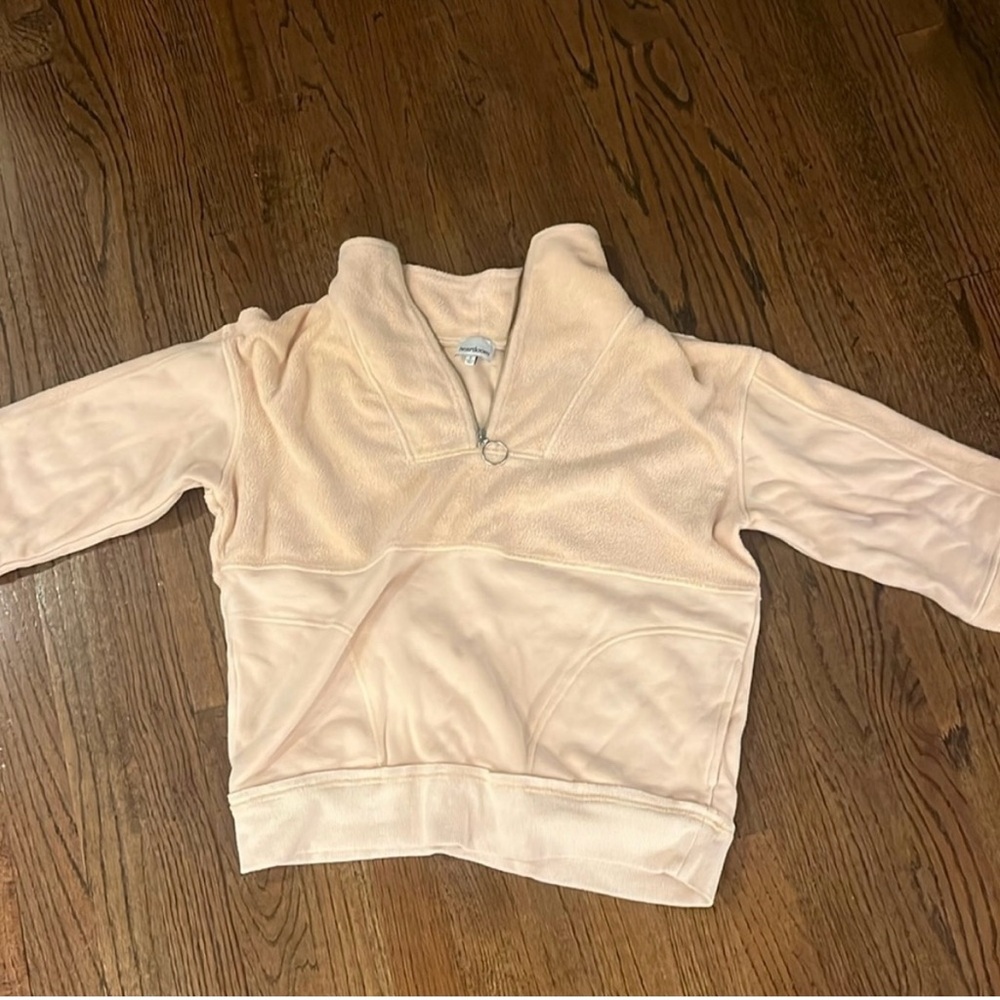 Women’s Light Pink/Cream Pullover Top